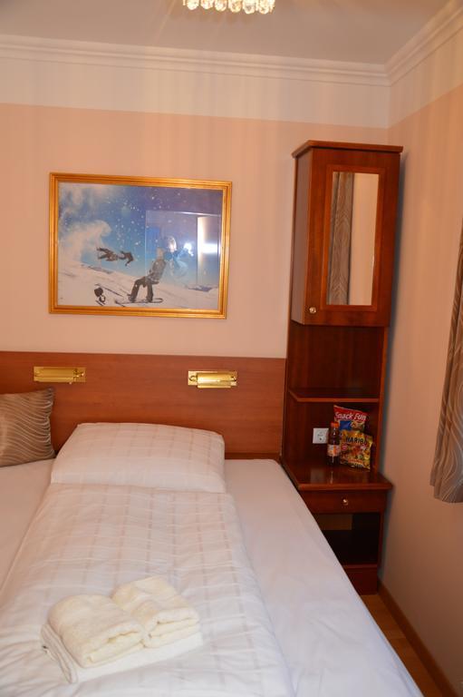 Private Room Pyrkerstrasse Bad Hofgastein Cameră foto